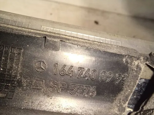 OEM A1647400993 Dashboard Lichtstrip Mercedes GL image 4