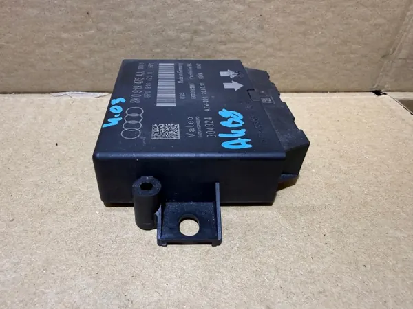 Module de contrôle de stationnement Audi A4 B8 A5 8T 8K0919475AA image 5
