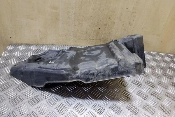 Moottorin suojus NISSAN X-TRAIL (T30) 2005 image 3