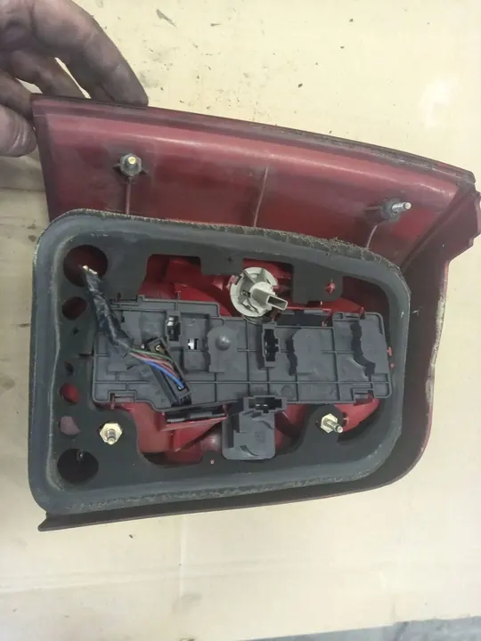 Luz Trasera Derecha VW Passat B5 Lift Kombi image 5