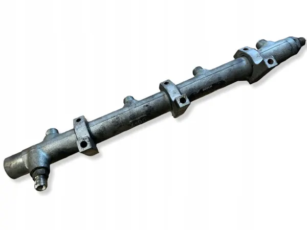BMW 7 E38 Moulage Injection OEM F00R000224 image 2