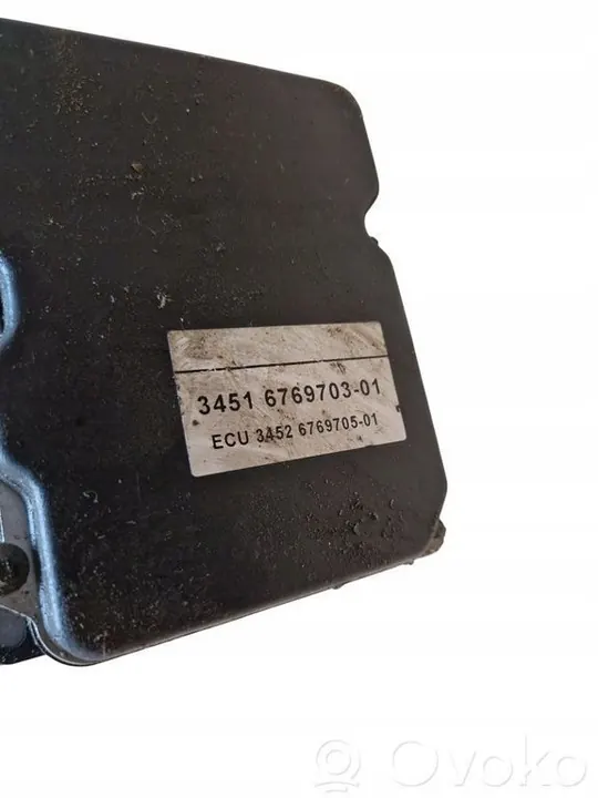 BMW ABS Pomp 5 E60 E61 image 3