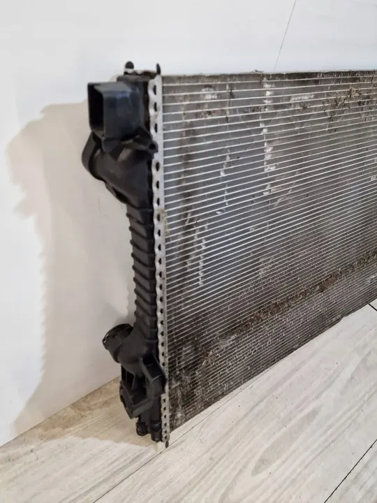 Porsche OE 970 106 13103 Motor Koelradiator image 5