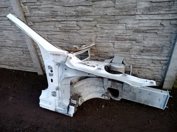 Aile avant droite Tesla S OEM 1022589-01-J image 2