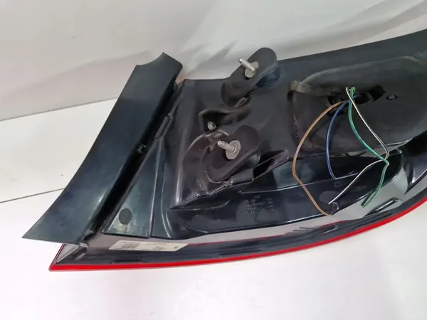 Linker Achterlicht Mercedes E-Klasse W207 Coupé A2079063300 image 9