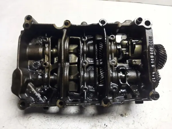 Pompe à huile arbre 2.0 TDI Audi 03g103537b 03g115105c image 2