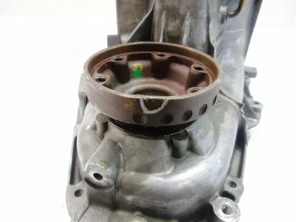 Caja reductora delantera Jeep OE M0008986 Usado image 3