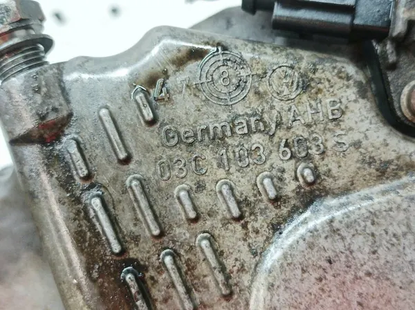 Oljeplåt 1.6 16V Skoda Roomster I image 3