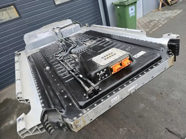 Mercedes EQC Batteri OEM A2933407700 80Ah Begagnad image 6