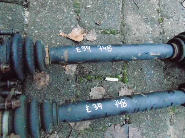 BMW 5 E39 Drivaxel Bakre Vänster Höger 1229748 image 4
