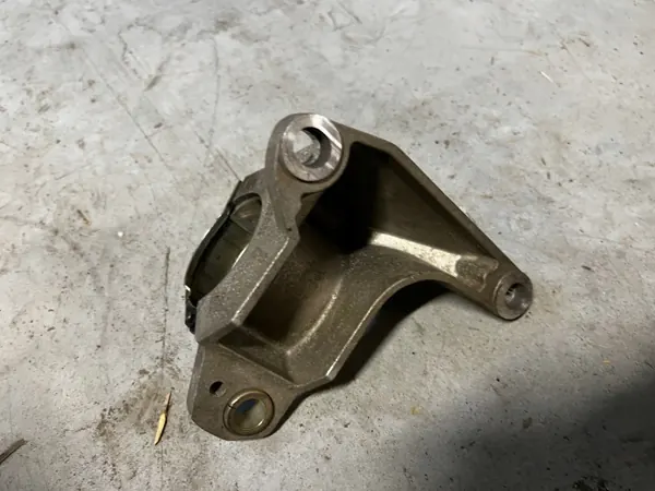 Halvaxelfäste OEM 397745712R image 4