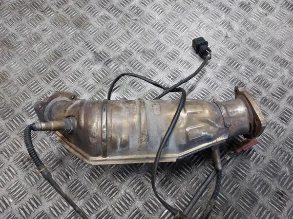 Tom Katalysator OEM 8E0131702BH för Audi A4 B6 2.0 image 3