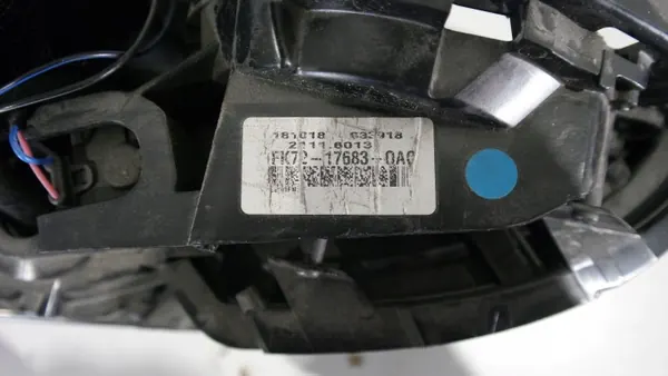 FK72-17683-QAC vasen peili Land Rover Discovery Sport image 5