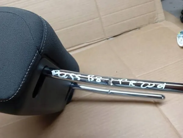 OEM ACF44038 Främre huvudstöd - Justerbart för VW Passat B8 image 5