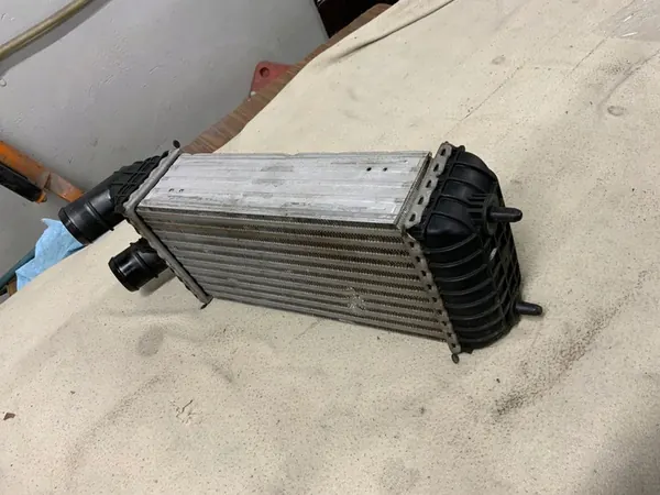 Intercooler Citroen C3 DS3 9803900780 image 4