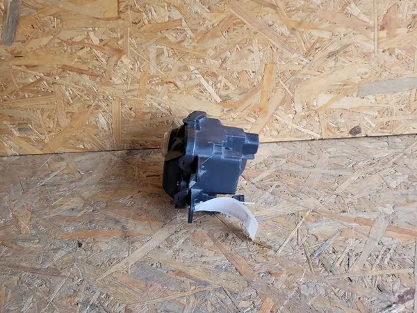 FARO Direito LEXUS IS 300h Original image 2