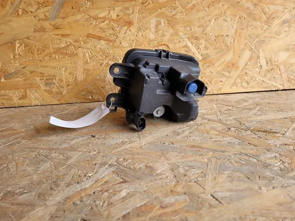 FARO Direito LEXUS IS 300h Original image 3