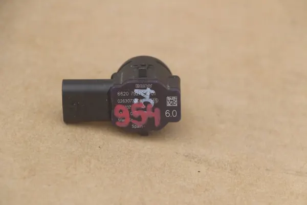 BMW PDC Sensor G20 G21 U06 ix3 G08 G80 G30 G31 X1 G01 G02 X5 G05 F40 image 2