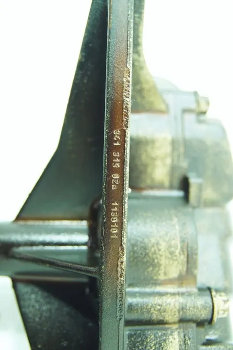 Olje pump Mercedes W210 3.2 V6 A1131810001 image 2