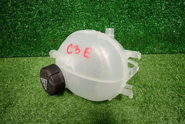 Uitzettank Citroen C3 IV E-C3 2024- OEM 9634198680 image 2