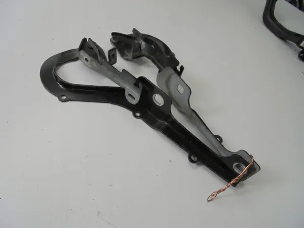 Motorkapscharnier OEM ZAWIASY MASKI Peugeot 2008 I image 3