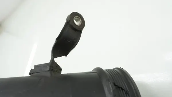 VOLVO V70 III 3.0 T6 Luftschlauch 30636612 image 5