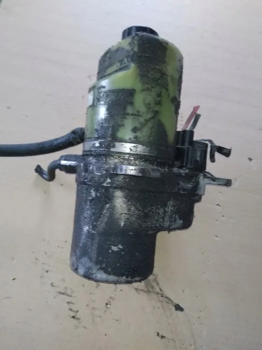 Servopumpe OEM 3M51-3K514 für Ford Focus image 3