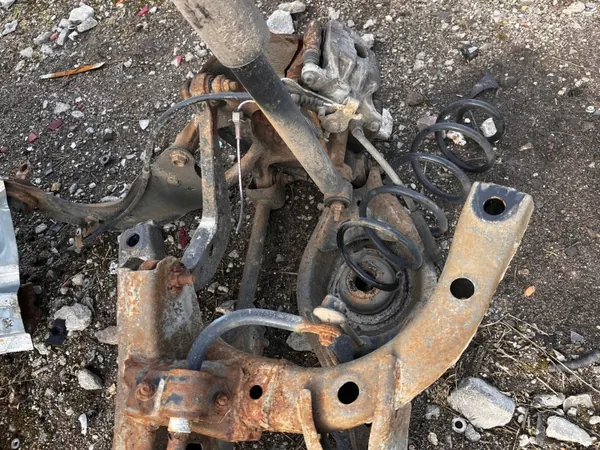 Mazda 3 III BM Taka-Akselin Jousitusvarsi OEM image 4