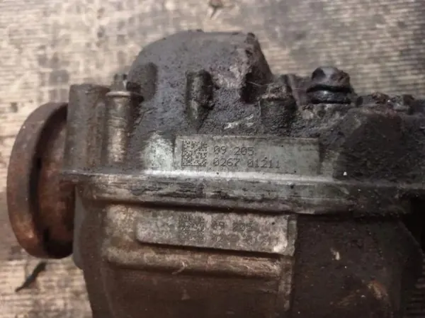 Bakre differential AUDI Q5 (8R) 09205 Diesel 125kW 2013 image 3