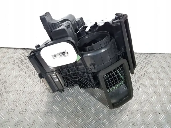 Renault Arkana ilmastointihöyrystin OEM 272703273R image 8