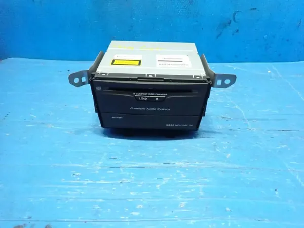 Honda Accord VIII CD-byttare OEM 39100-TL0-G611-M1 image 2