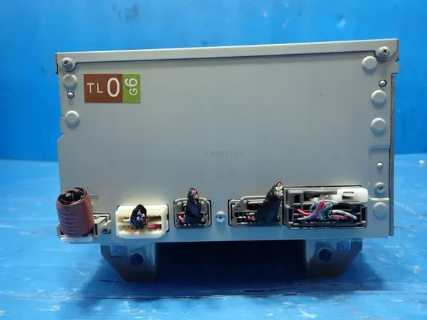 Honda Accord VIII CD-byttare OEM 39100-TL0-G611-M1 image 3