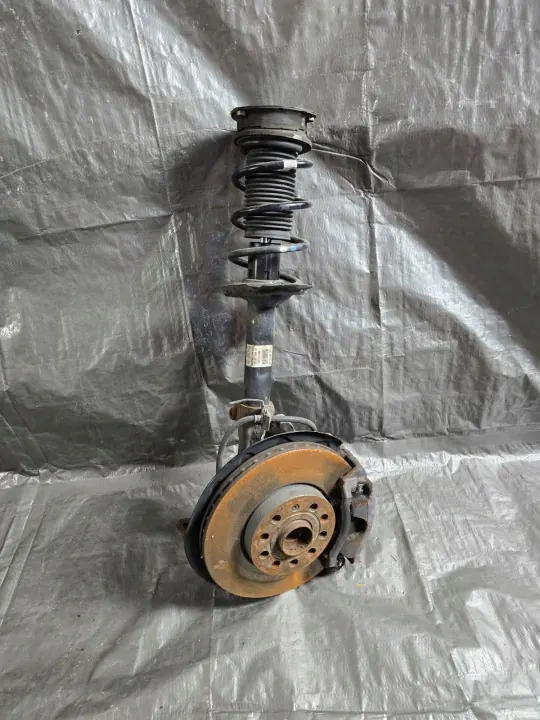 Audi A3 8V3 Vorderrechte Spurstange OEM 5Q0413023DB image 2