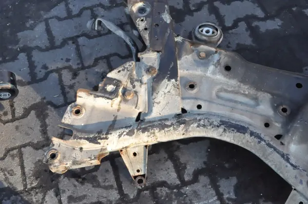 Mercedes Vito W447 Fjädringskorg OEM 422191 image 7