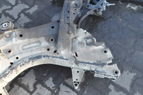 Mercedes Vito W447 Fjädringskorg OEM 422191 image 8
