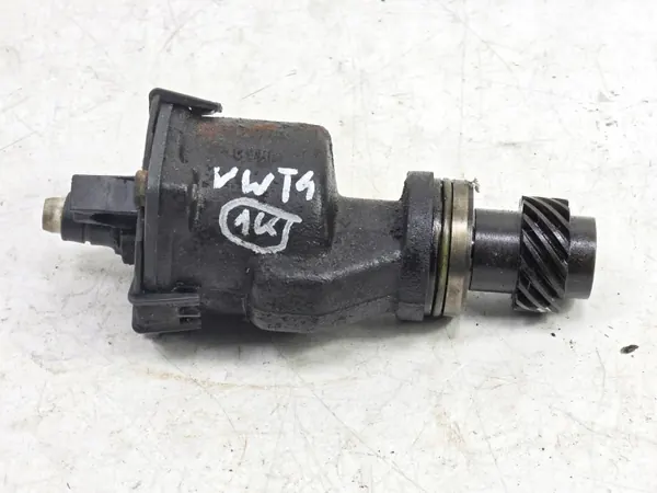 Vacuümpomp VW T4 1.9 TD OEM 028207A - Gebruikt image 3