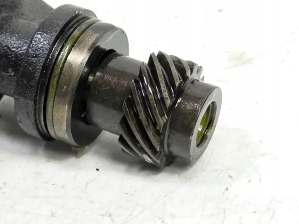 Vacuümpomp VW T4 1.9 TD OEM 028207A - Gebruikt image 8