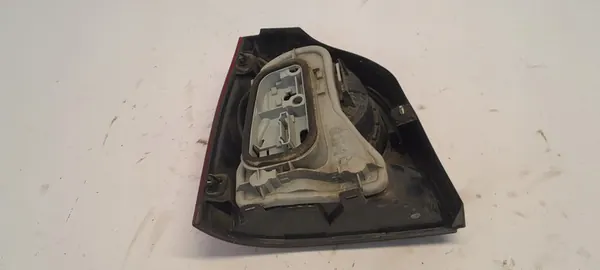 VW POLO IV 9N LIFT 3D LUZ TRASERA DERECHA 6Q6945096AB image 2