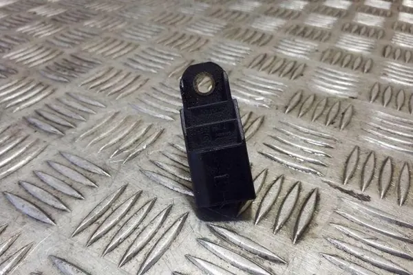 Sensor de posición del árbol de levas BMW X5 (E53) 3.0L Diesel image 2