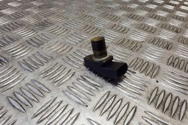 Sensor de posición del árbol de levas BMW X5 (E53) 3.0L Diesel image 4