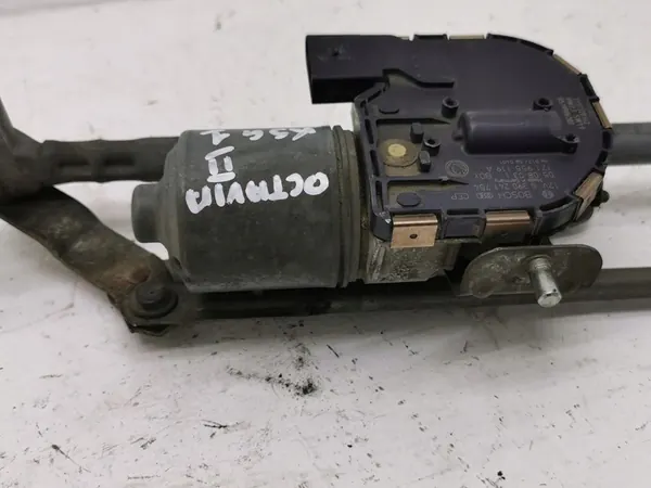 Etupyyhkijän mekanismi Skoda Octavia II image 6