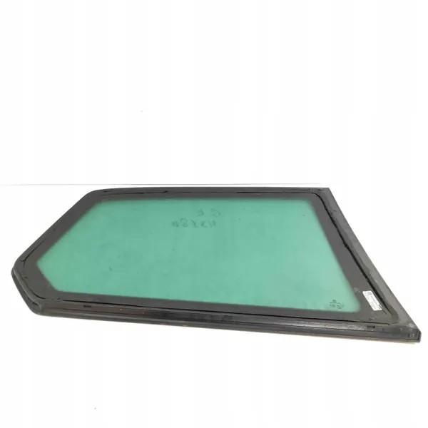 Vitre Arrière Gauche VW OEM 5G3845041D pour Golf VII image 4