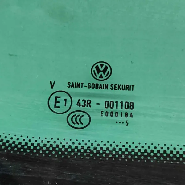 Vitre Arrière Gauche VW OEM 5G3845041D pour Golf VII image 5