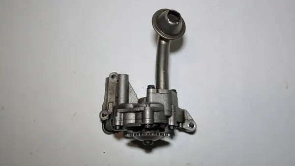 Öljypumpun pyörä VW Audi 1.9/2.0 TDI OEM 038115121A image 5