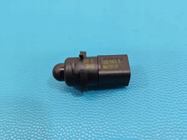 Skymningssensor OEM A66100100 för Citroen C5 Aircross image 3