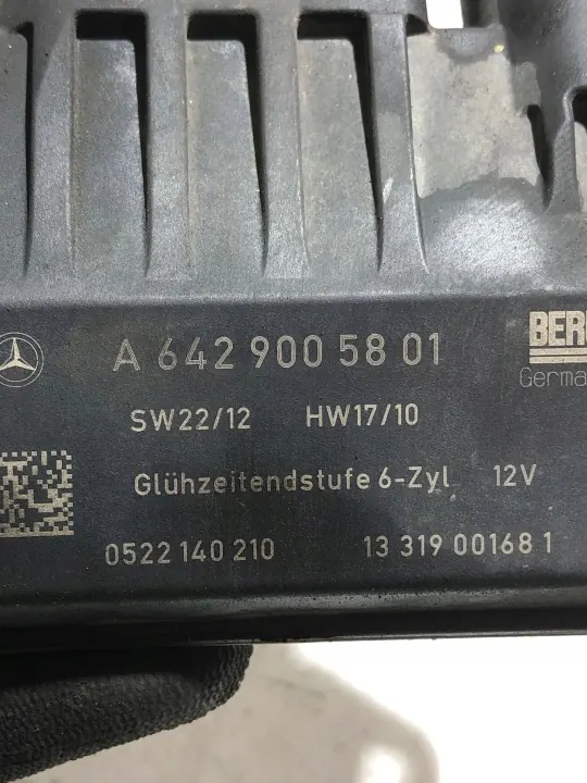 Módulo relé pré-aquecimento OEM 0522140210 Mercedes S W221 image 4