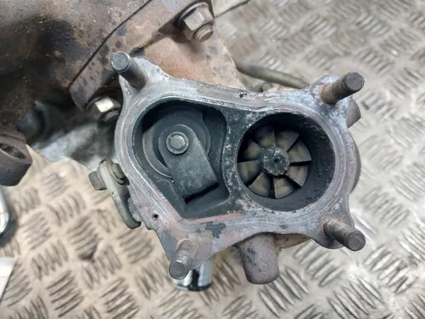 Turbo OEM 17201-27050 för Toyota Corolla E12 image 3