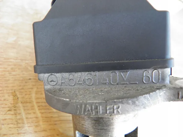 VÁLVULA EGR MERCEDES W211 W203 2.2 CDI A6461400860 image 3