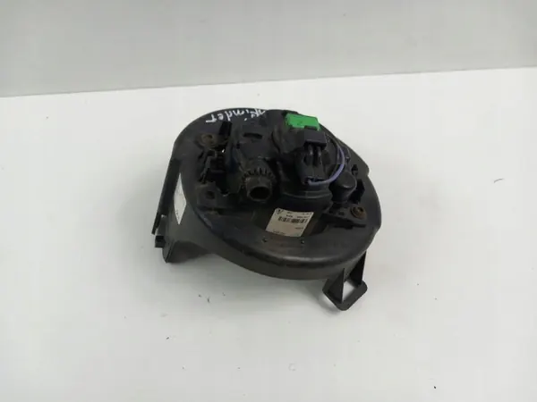 Nissan Pathfinder R51 Halogen Rechtsbefestigung OEM 26150EB500 image 5