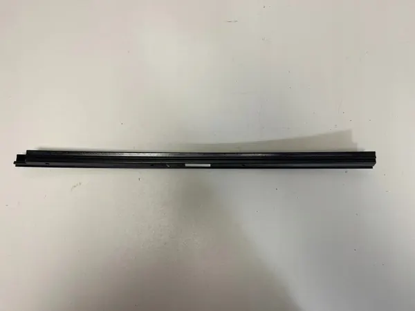 Bakrutslist vänster sida OEM 7429391 BMW X5 G05 image 4